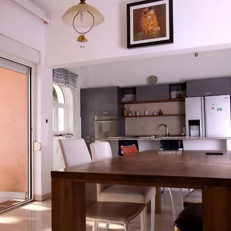 Apartment Mihaela *